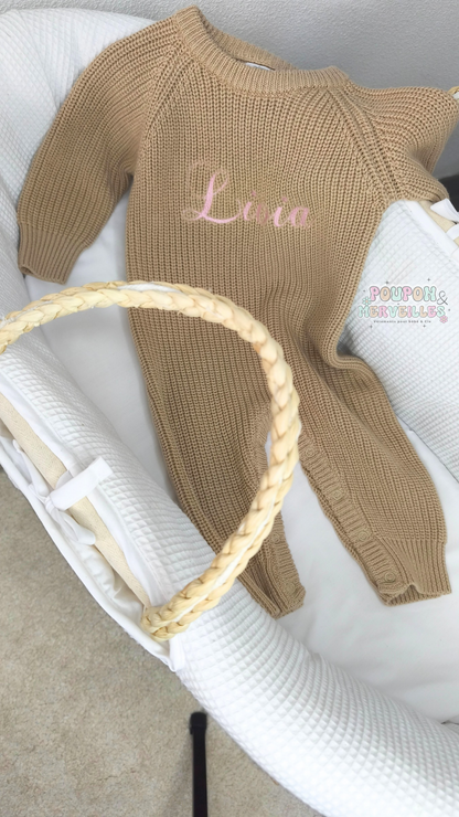 Combinaison bébé en maille tricot